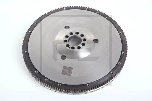 Setrvačník PE Automotive 030.426-00A Setrvačník PE Automotive 030.426-00A